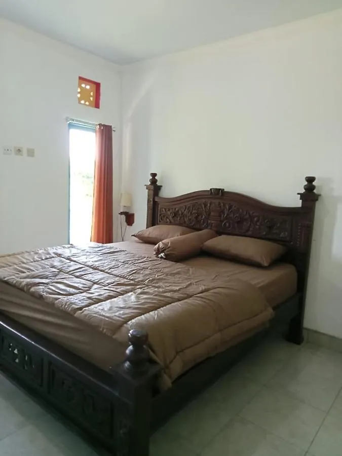 Sekumpul Local House Bed & Breakfast Singaraja  Singaraja (Bali)